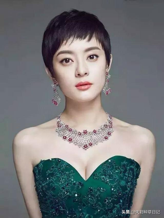 探索最新發(fā)型，為50歲女性打造獨(dú)特魅力發(fā)型