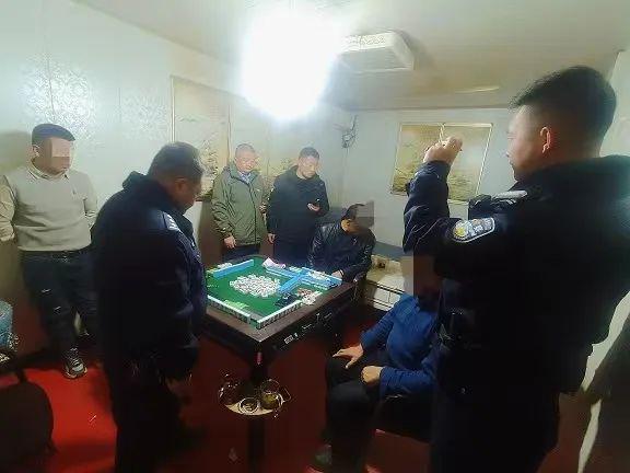 澳門一肖中100%期期準(zhǔn)與神槍47，揭示背后的違法犯罪問題