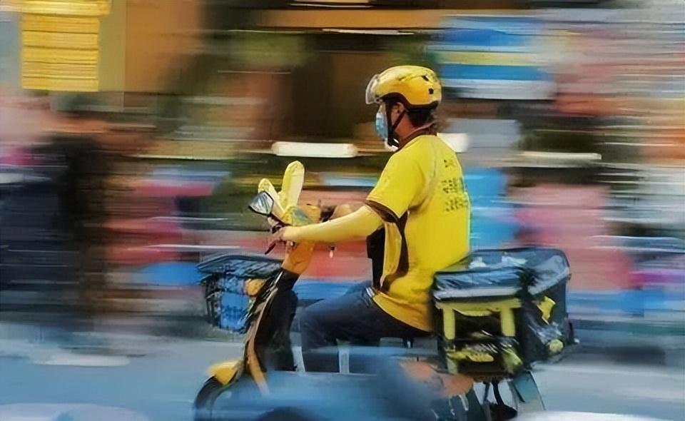 警惕彩票欺詐，切勿沉迷非法彩票活動(dòng)