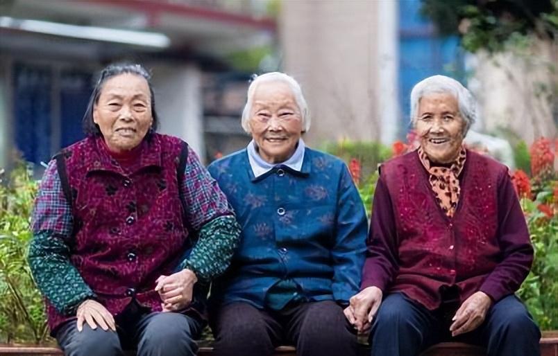 最新2022年血糖標準一覽表，了解并控制血糖的新指南