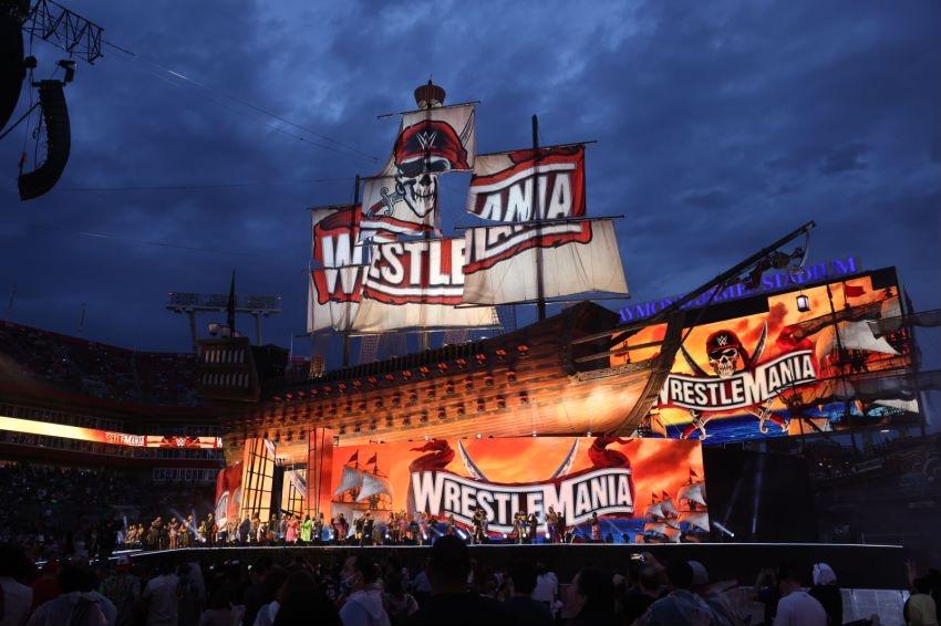 WWE 2017最新一期 6月10日，熱血與榮耀的碰撞
